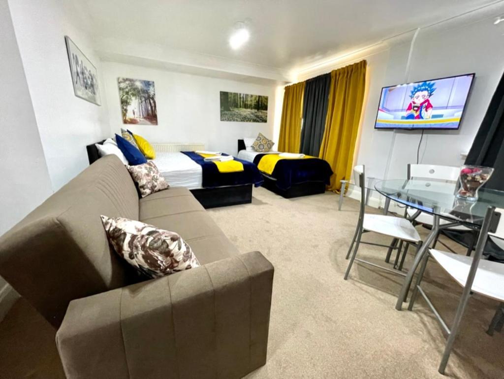 2 Bedrooms Modern Central London Apartment, Full Kitchen, 5 minutes Tube Station Exterior foto